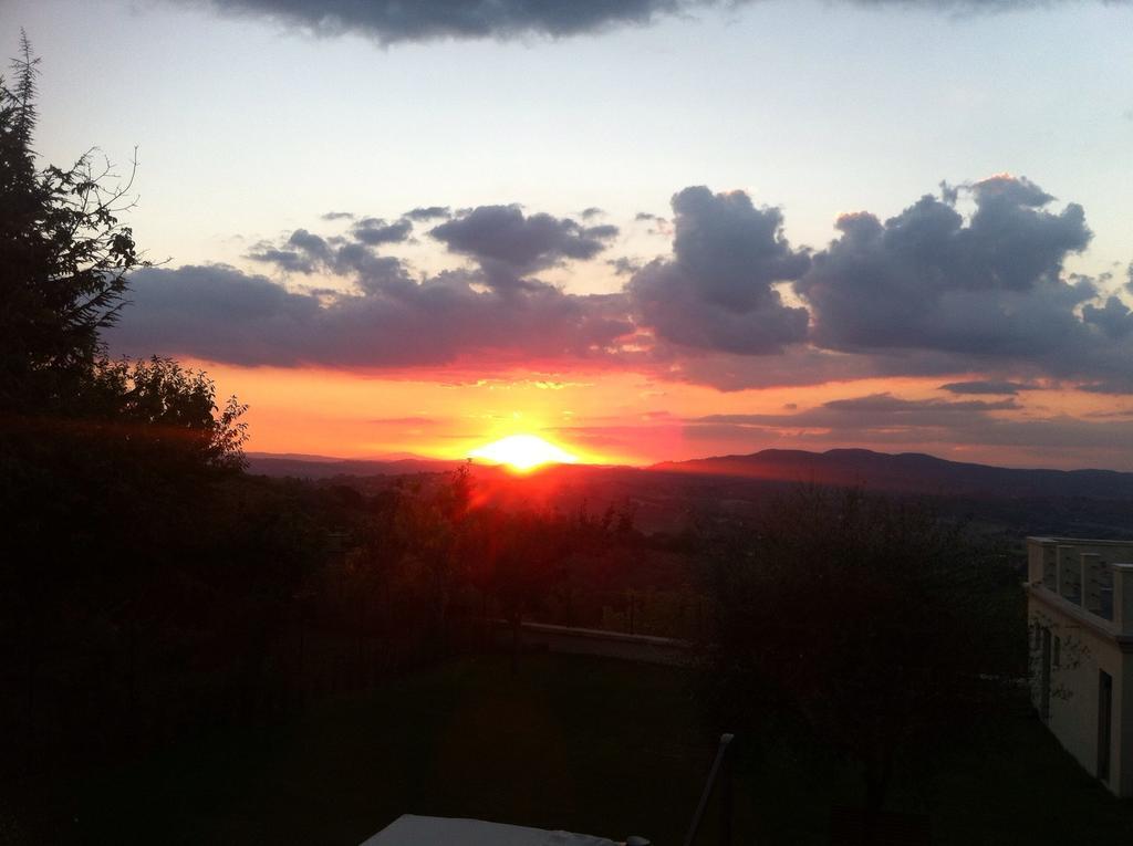 La Rocca Guest House & Spa Montefalco Eksteriør bilde
