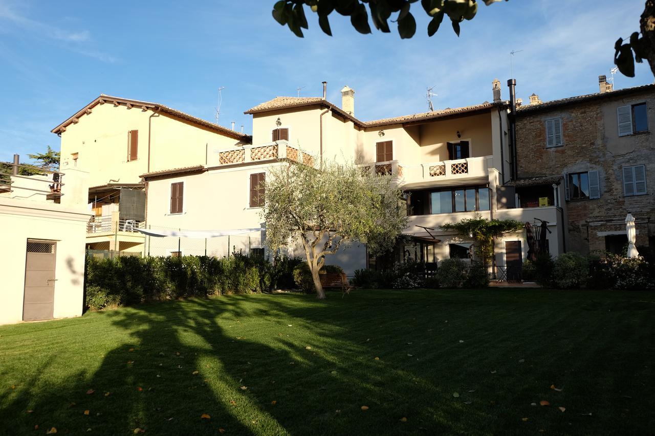La Rocca Guest House & Spa Montefalco Eksteriør bilde